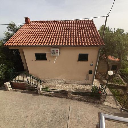 Apartman Maslina Писак Екстериор снимка